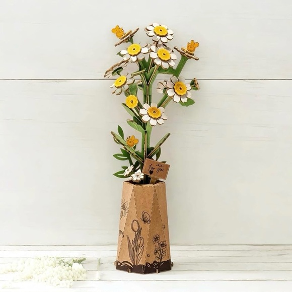 💲5/$25 ROWOOD 3D Puzzle Chamomile Wooden Flower Craft Model Kit - Picture 1 of 4